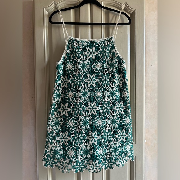 Zara Green and White Floral Crochet Dress Zara Green and White Floral Crochet Dress